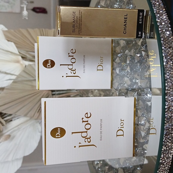 New 2 Dior J'adore Eau de Parfum and 1 Chanel Sublimage cream - Picture 16 of 17